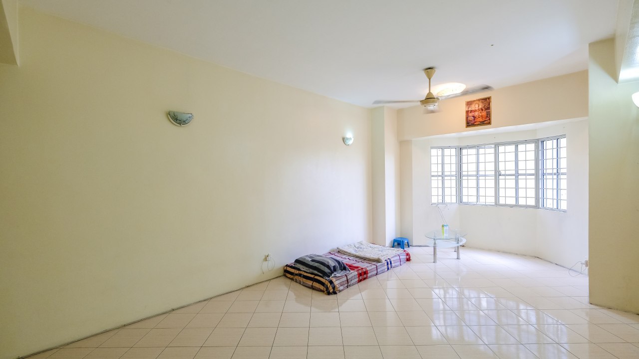 NON BUMI Regency Condominium Klang Jalan Pelangi - photo 8