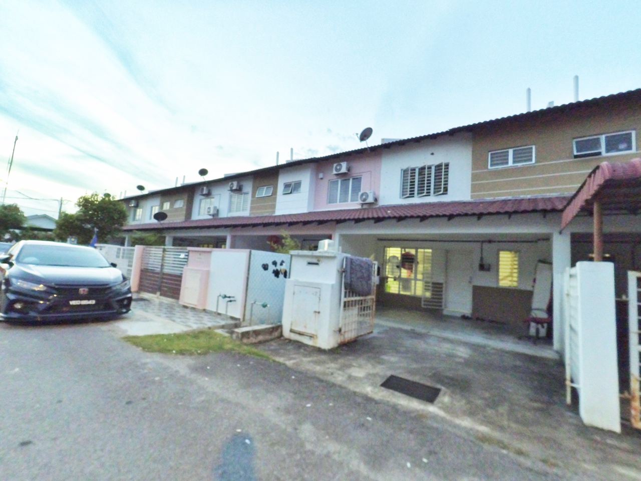 Double Storey Bandar Saujana Putra SP 8