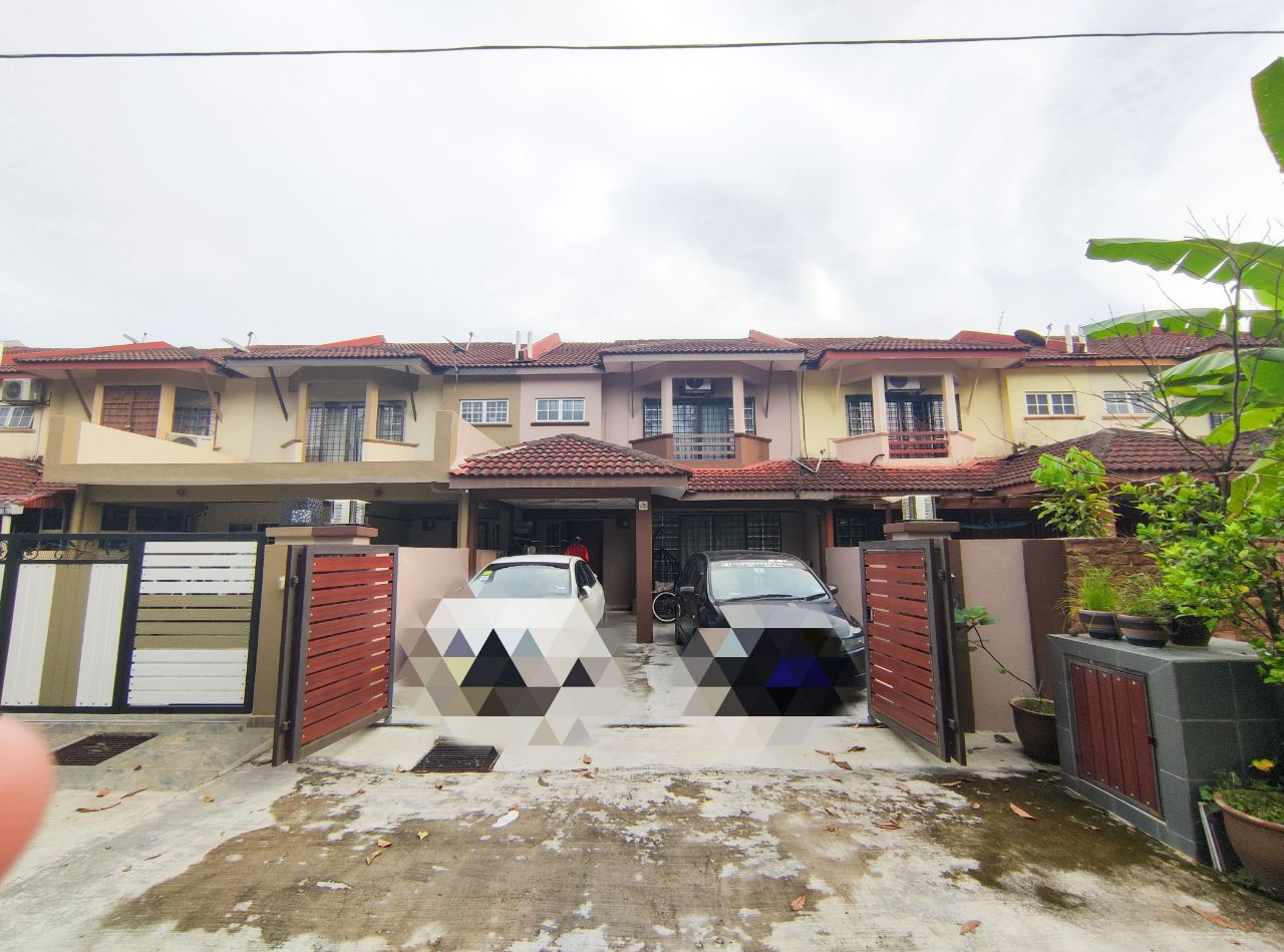 BIG UNIT Double Storey House Saujana Puchong SP10 - photo 2