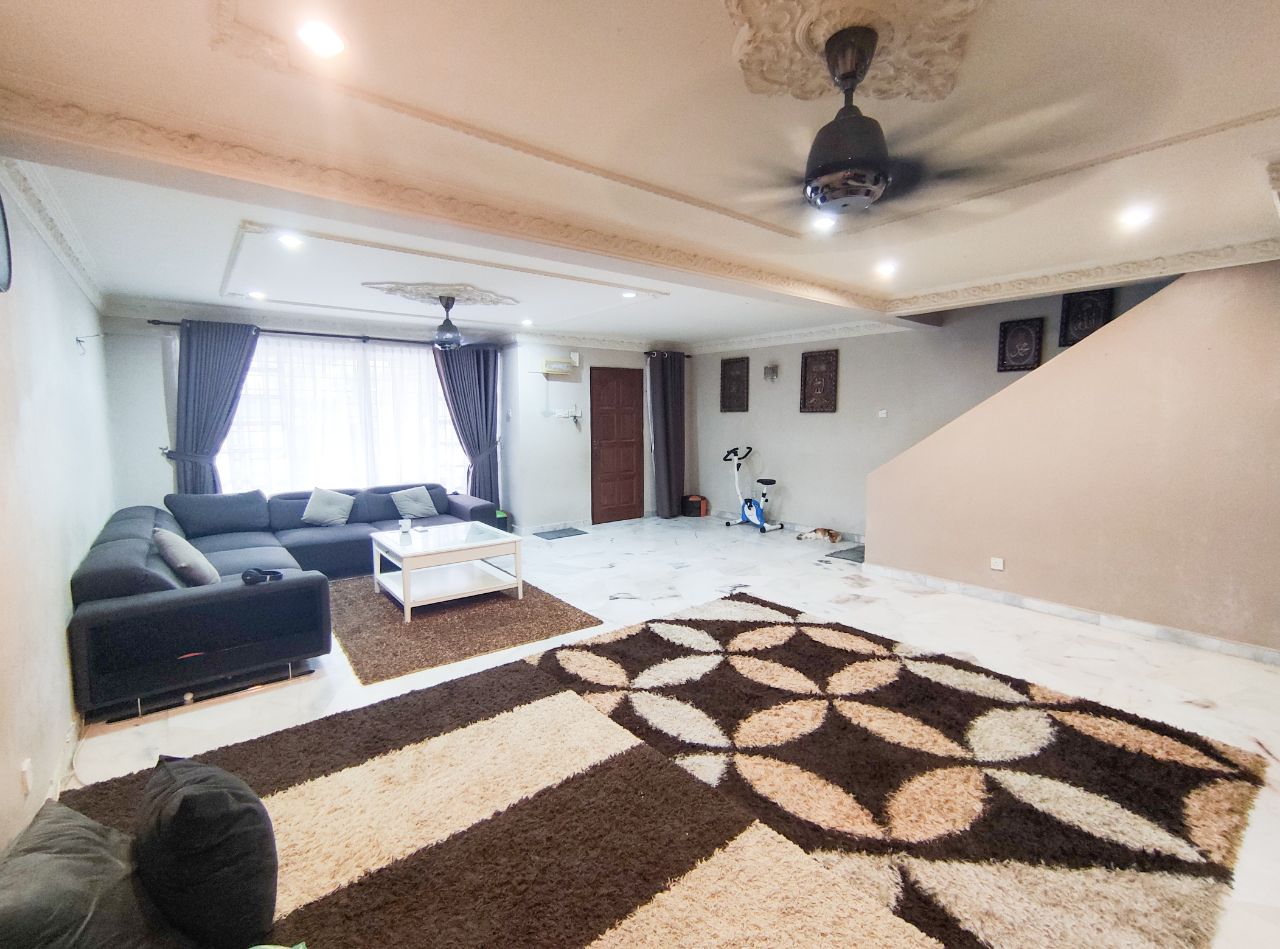 BIG UNIT Double Storey House Saujana Puchong SP10 - photo 4