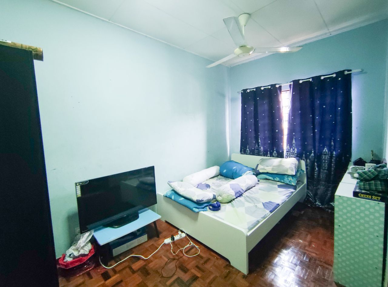 BIG UNIT Double Storey House Saujana Puchong SP10 - photo 6