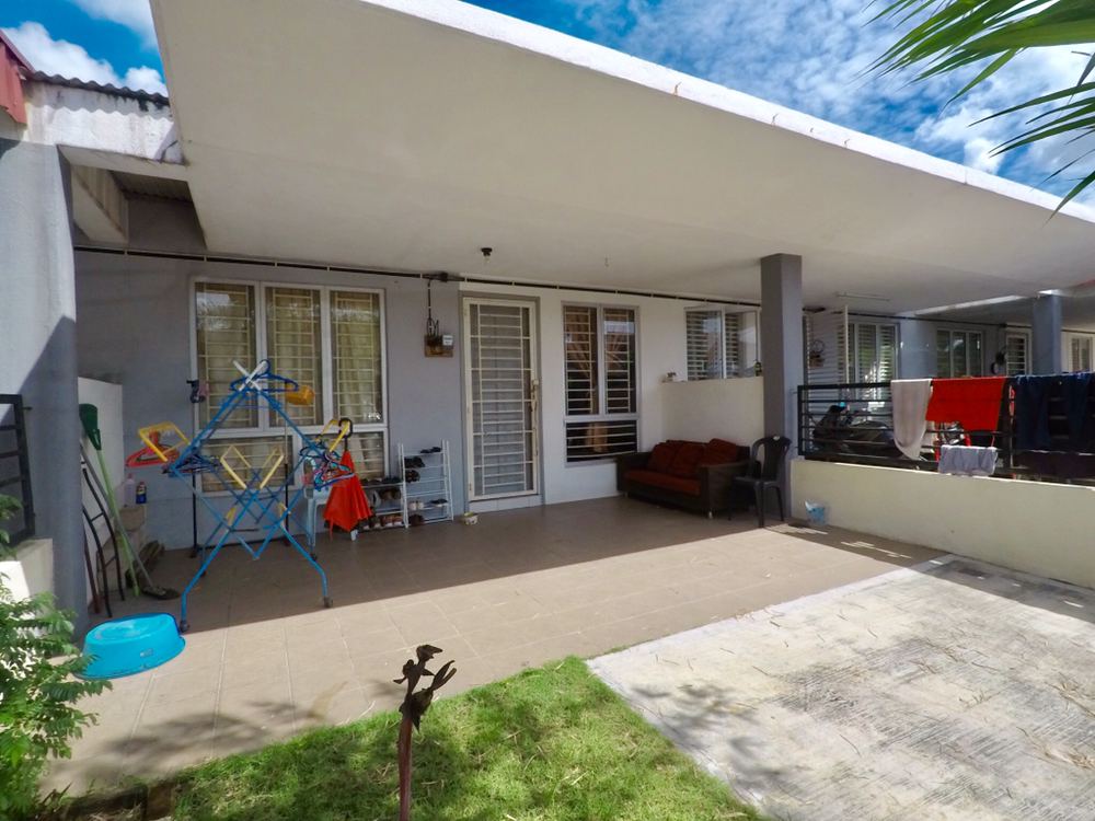 1 Storey Terrace House Tmn Warisan Bestari Dengkil - photo 2
