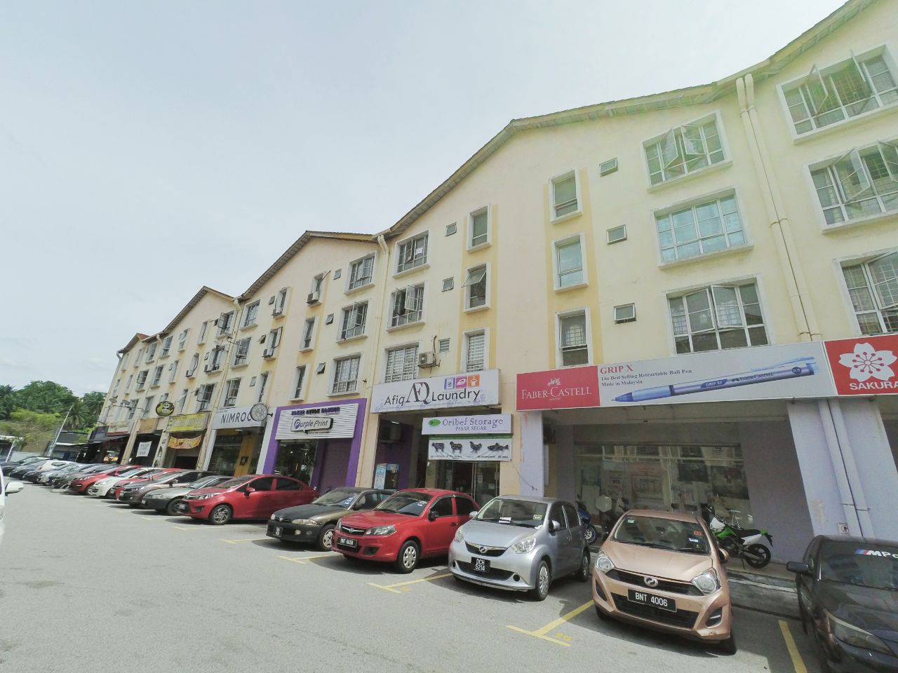 FULLY FURNISHED Shop Apartmnt Pusat Komersial Sek7