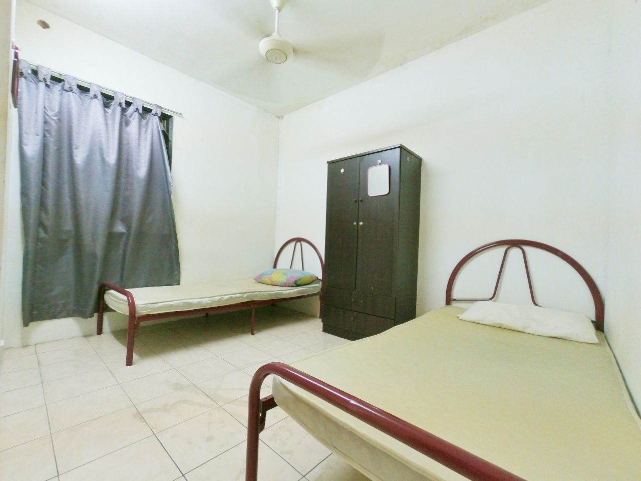 FULLY FURNISHED Shop Apartmnt Pusat Komersial Sek7 - photo 6