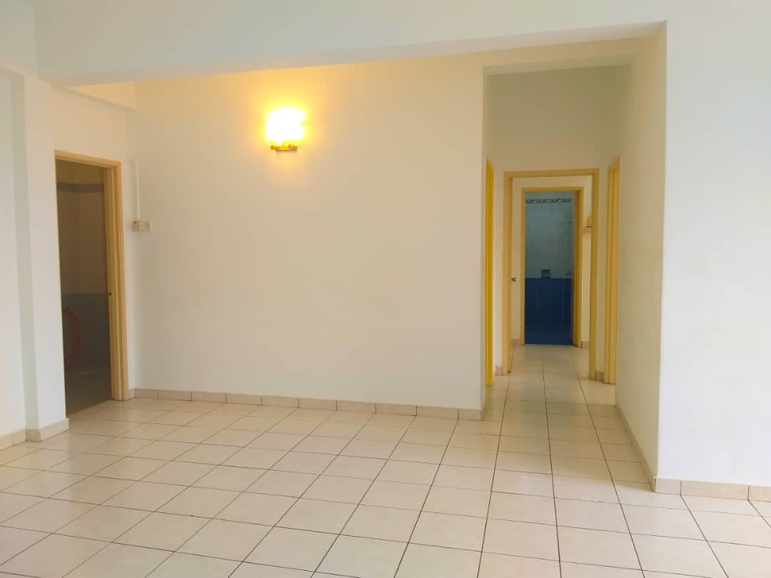 IMPIAN HEIGHT CONDOMINIUM BANDAR PUCHONG JAYA - photo 3