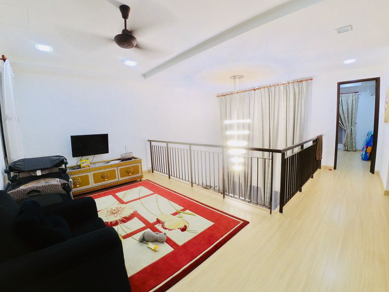 RENOVATED FULLY FURNISH TOWNHOUSE Cahaya SPK SekU9 - photo 5