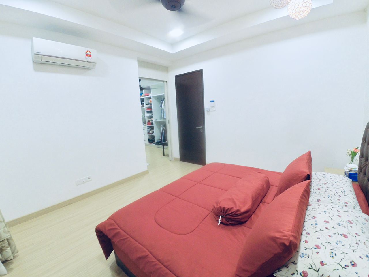 RENOVATED FULLY FURNISH TOWNHOUSE Cahaya SPK SekU9 - photo 6