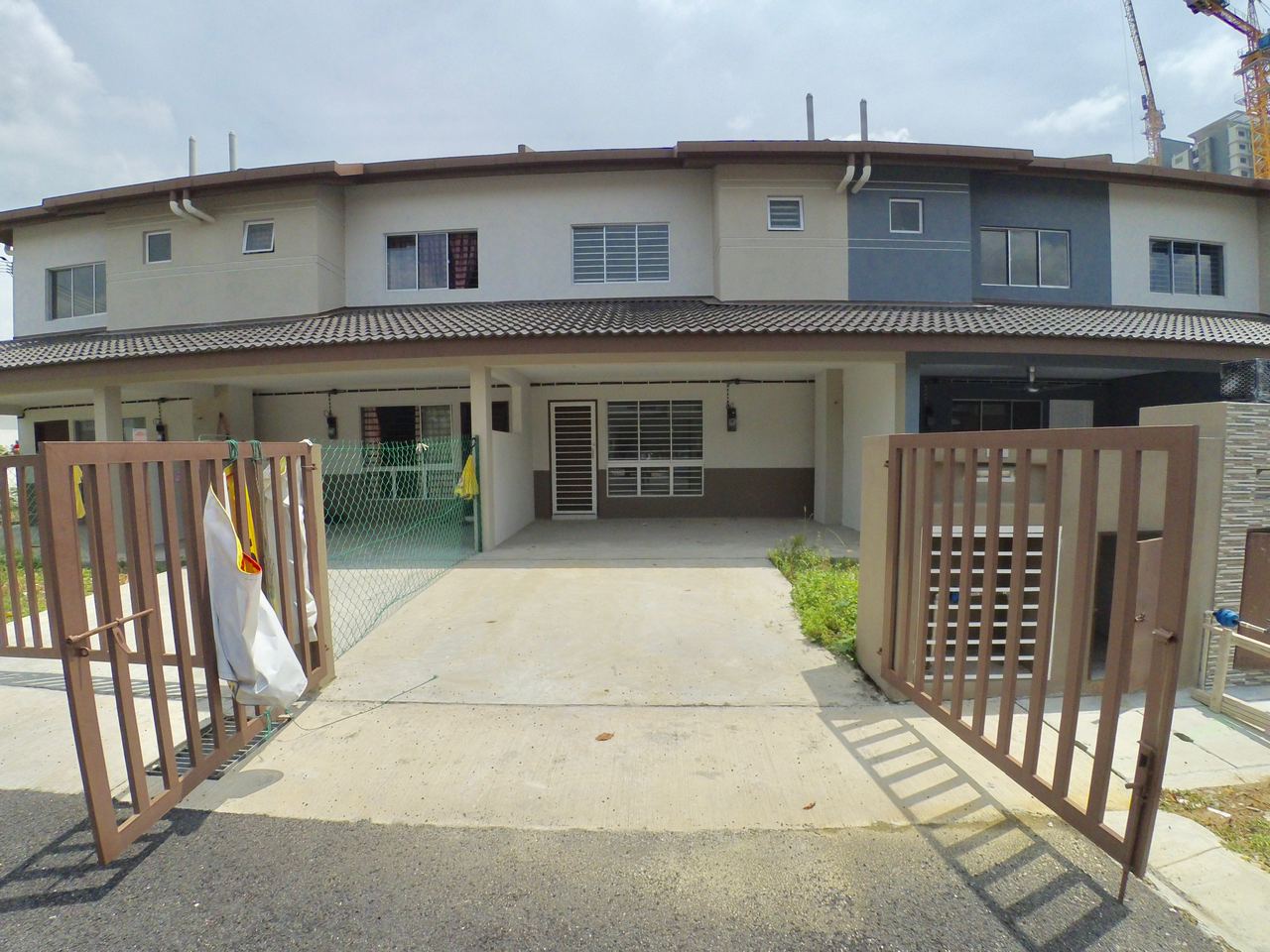 Double Storey  House Desiran Bayu Puchong