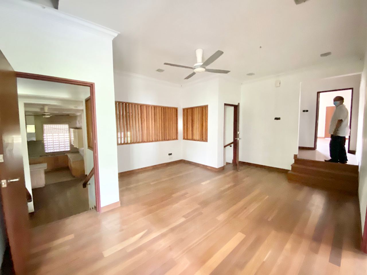 TANAH LUAS BUNGALOW Jalan Platinum Seksyen 7 - photo 5