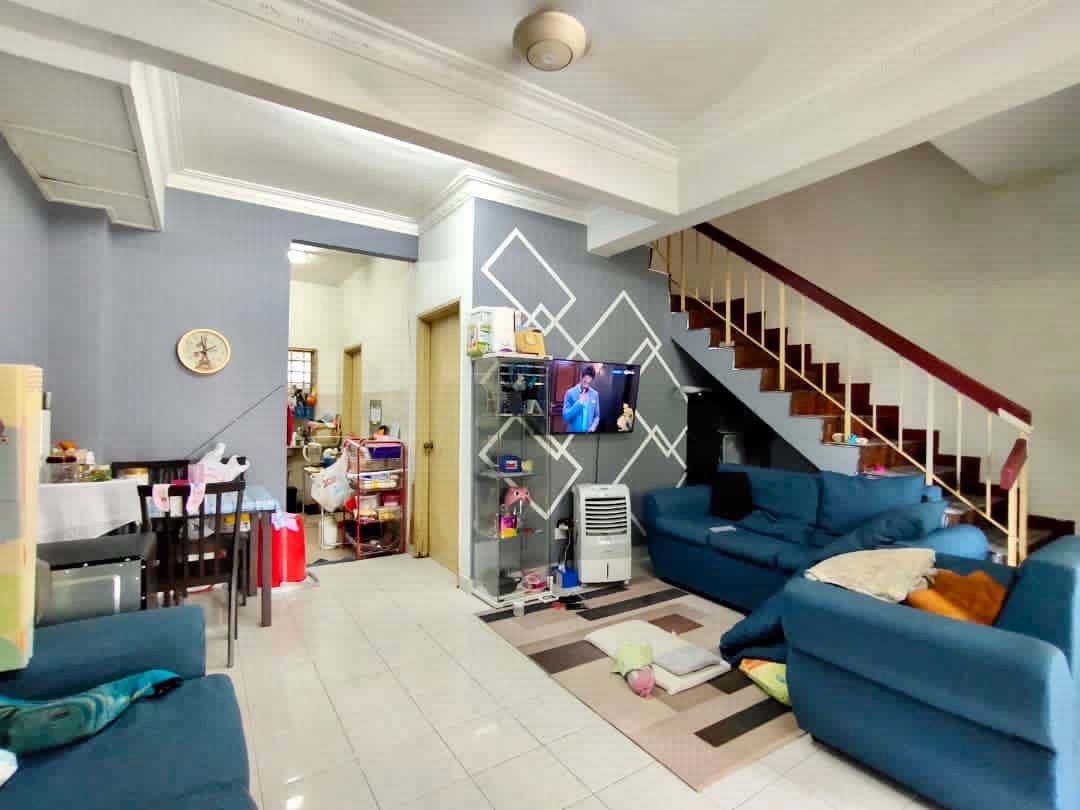 Non Bumi FREEHOLD Double Sty  House Puchong Utama - photo 6