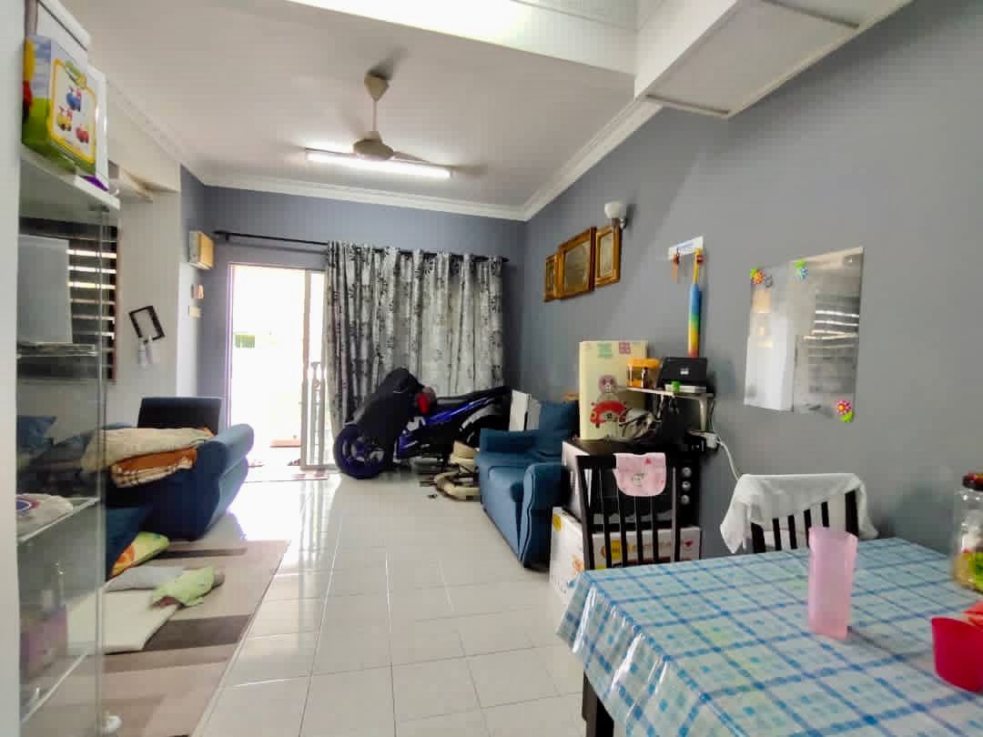 Non Bumi FREEHOLD Double Sty  House Puchong Utama - photo 10