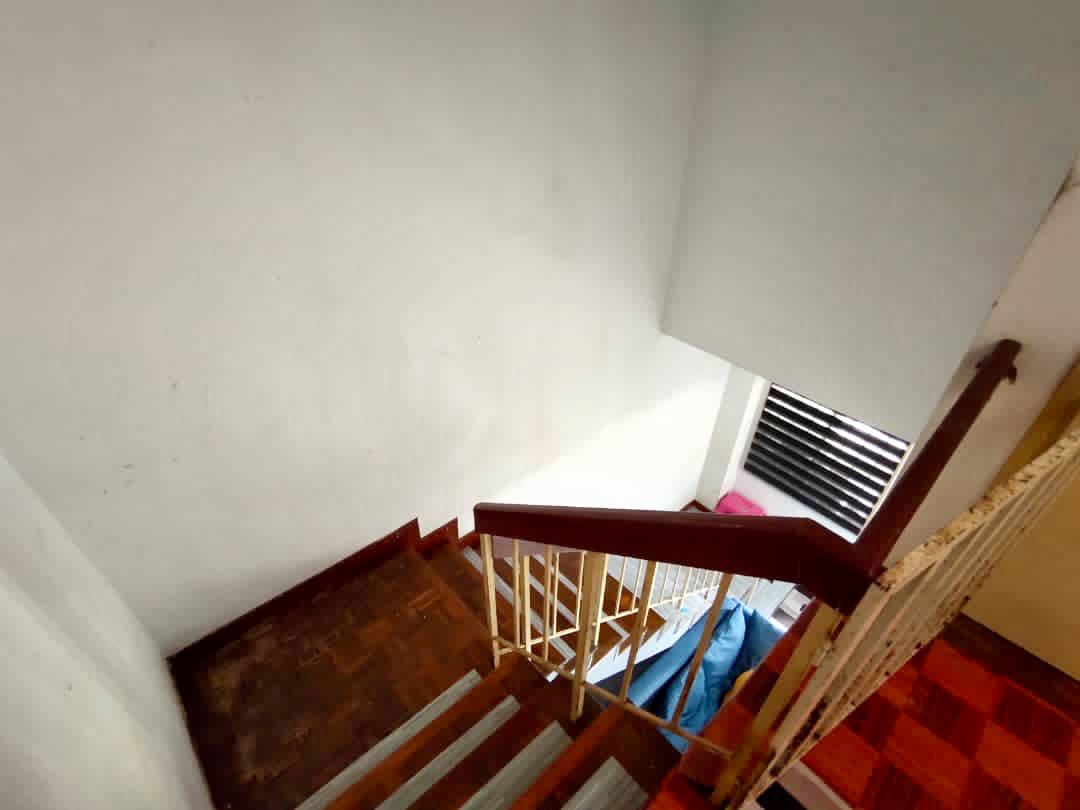 Non Bumi FREEHOLD Double Sty  House Puchong Utama - photo 11