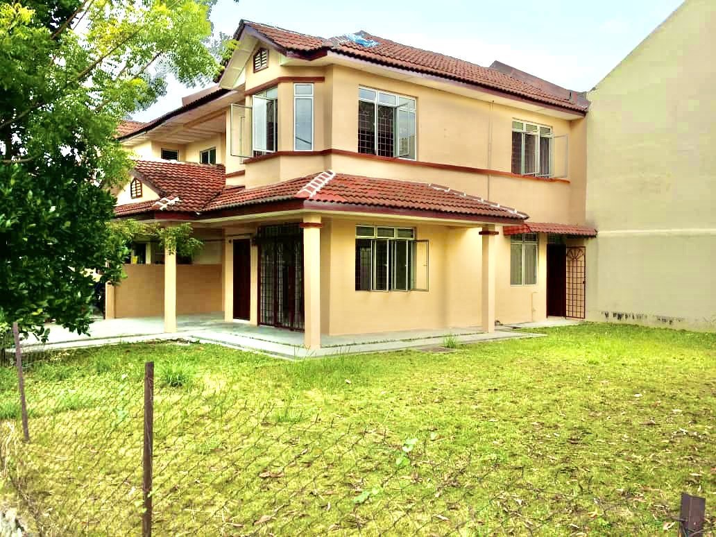 HUGELAND CORNER SEMID 2 STOREY HOUSE PUTRA PERDANA