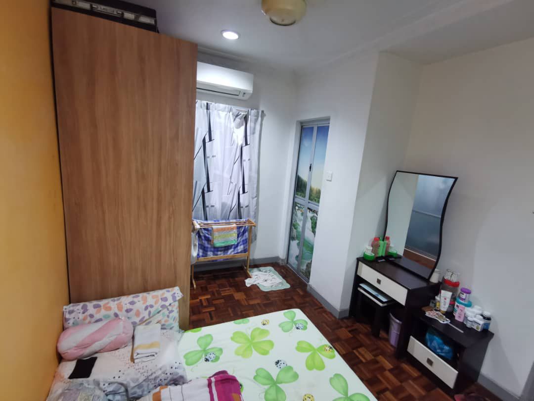 RENOVATED Double Storey House Taman Bukit Rimau - photo 10