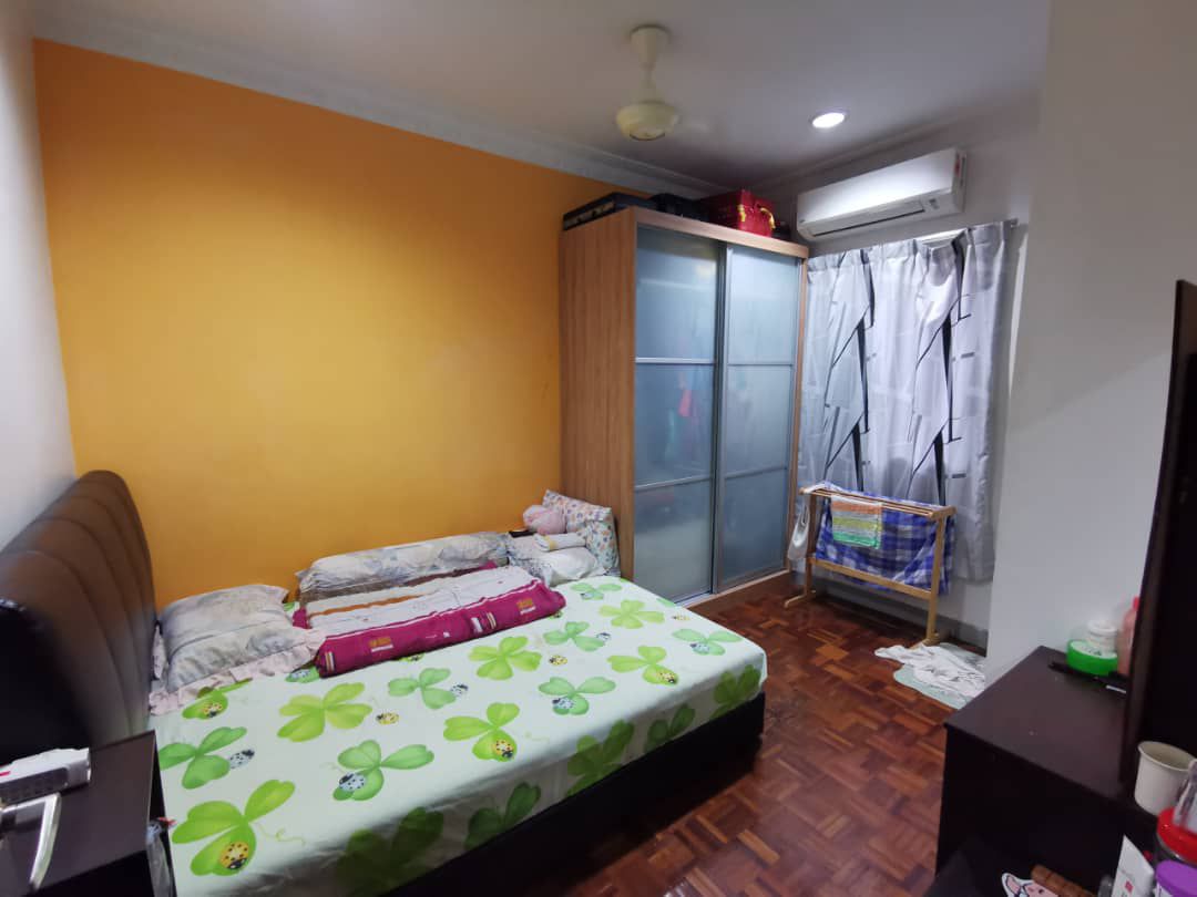 RENOVATED Double Storey House Taman Bukit Rimau - photo 12