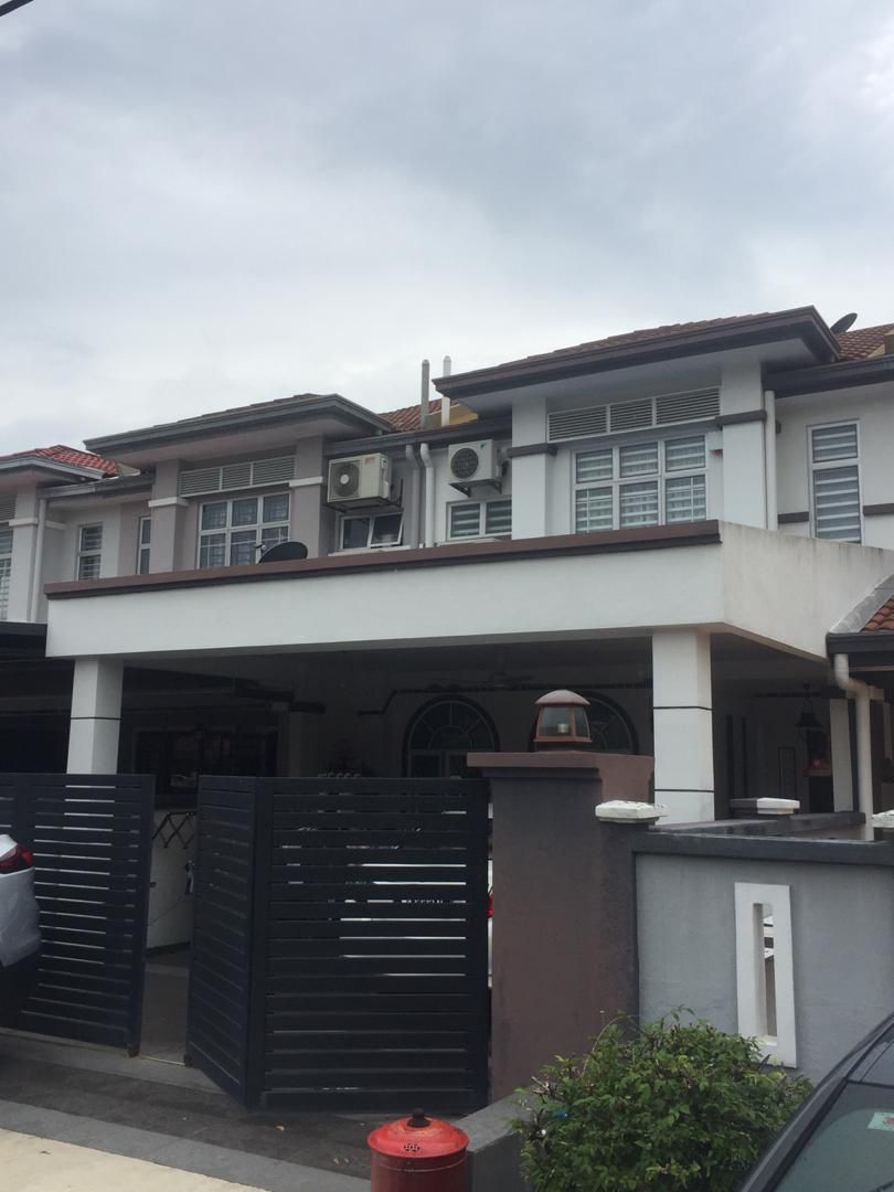 RENOVATED FULLY FURNISH 2Storey House Bdr Parkland