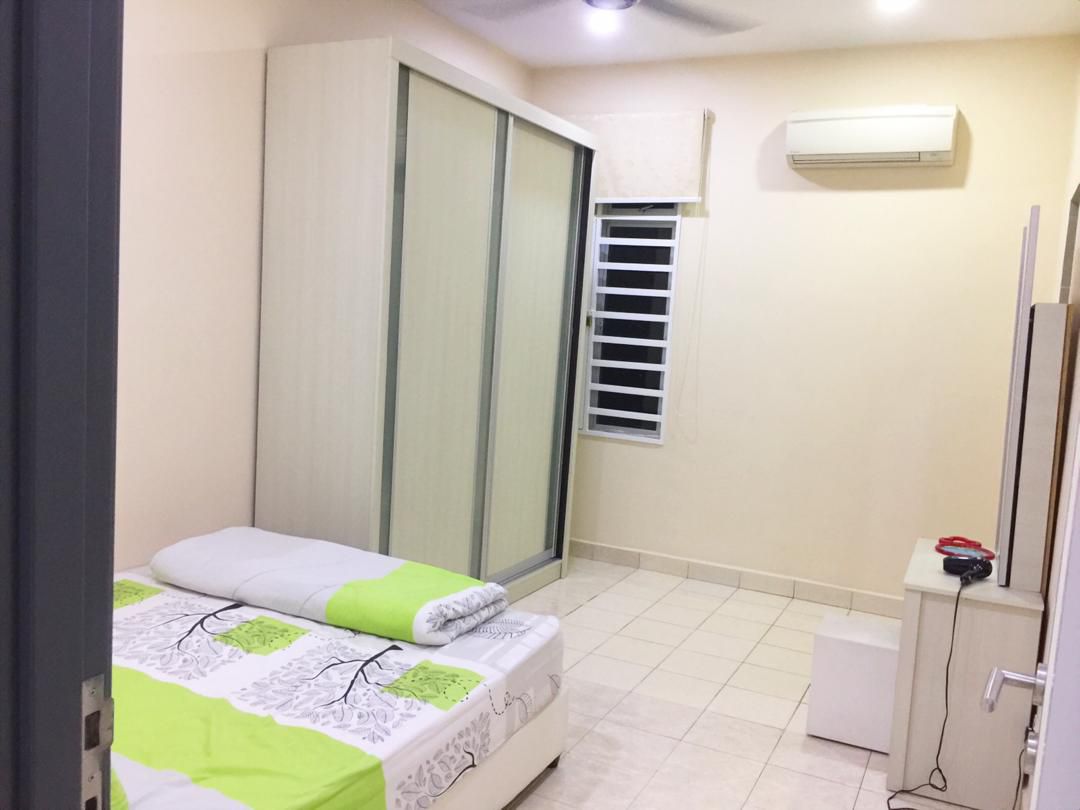 RENOVATED FULLY FURNISH 2Storey House Bdr Parkland - photo 7