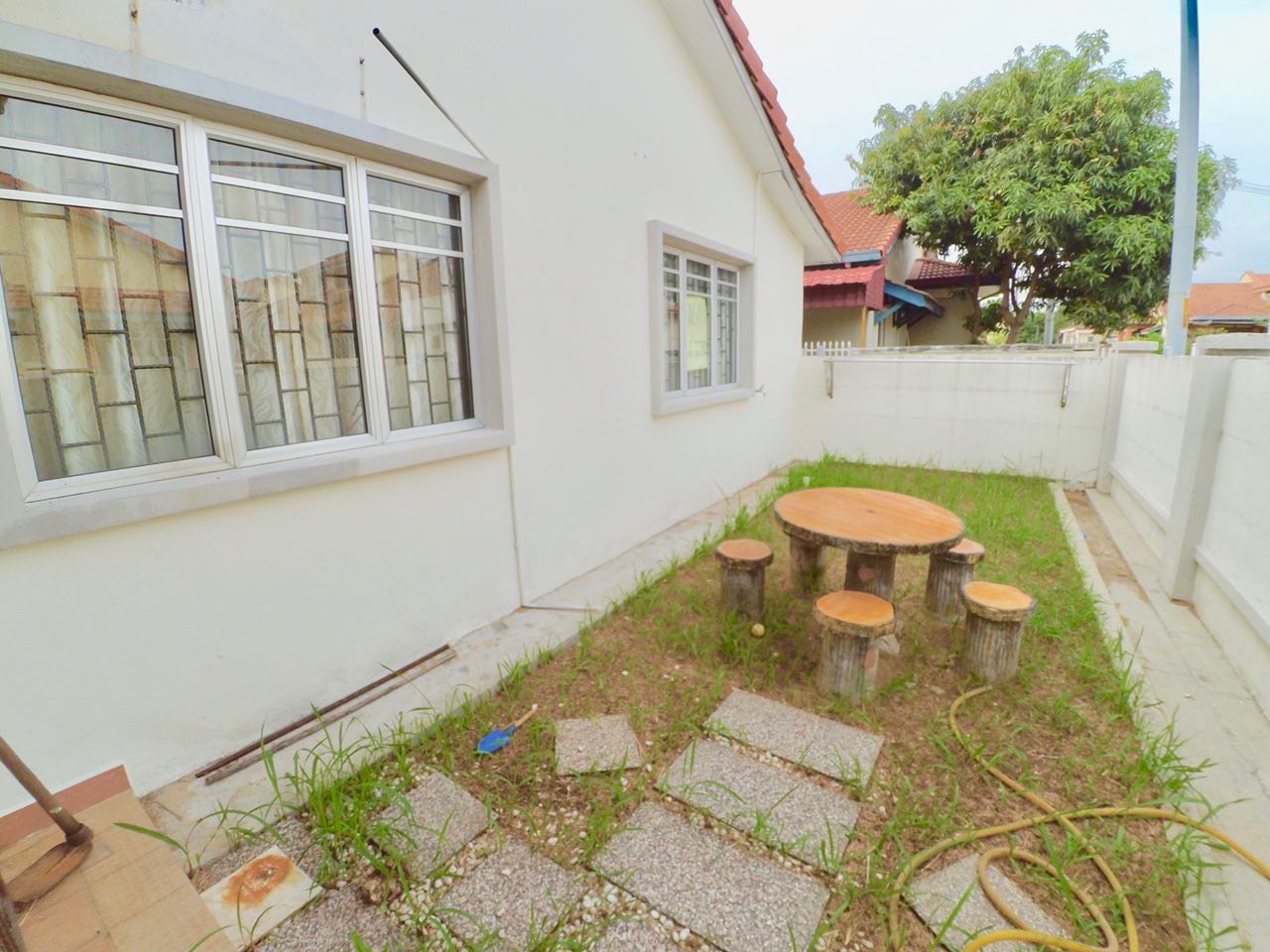 ENDLOT RENOVATED 1Sty House Bandar Bukit Raja - photo 7
