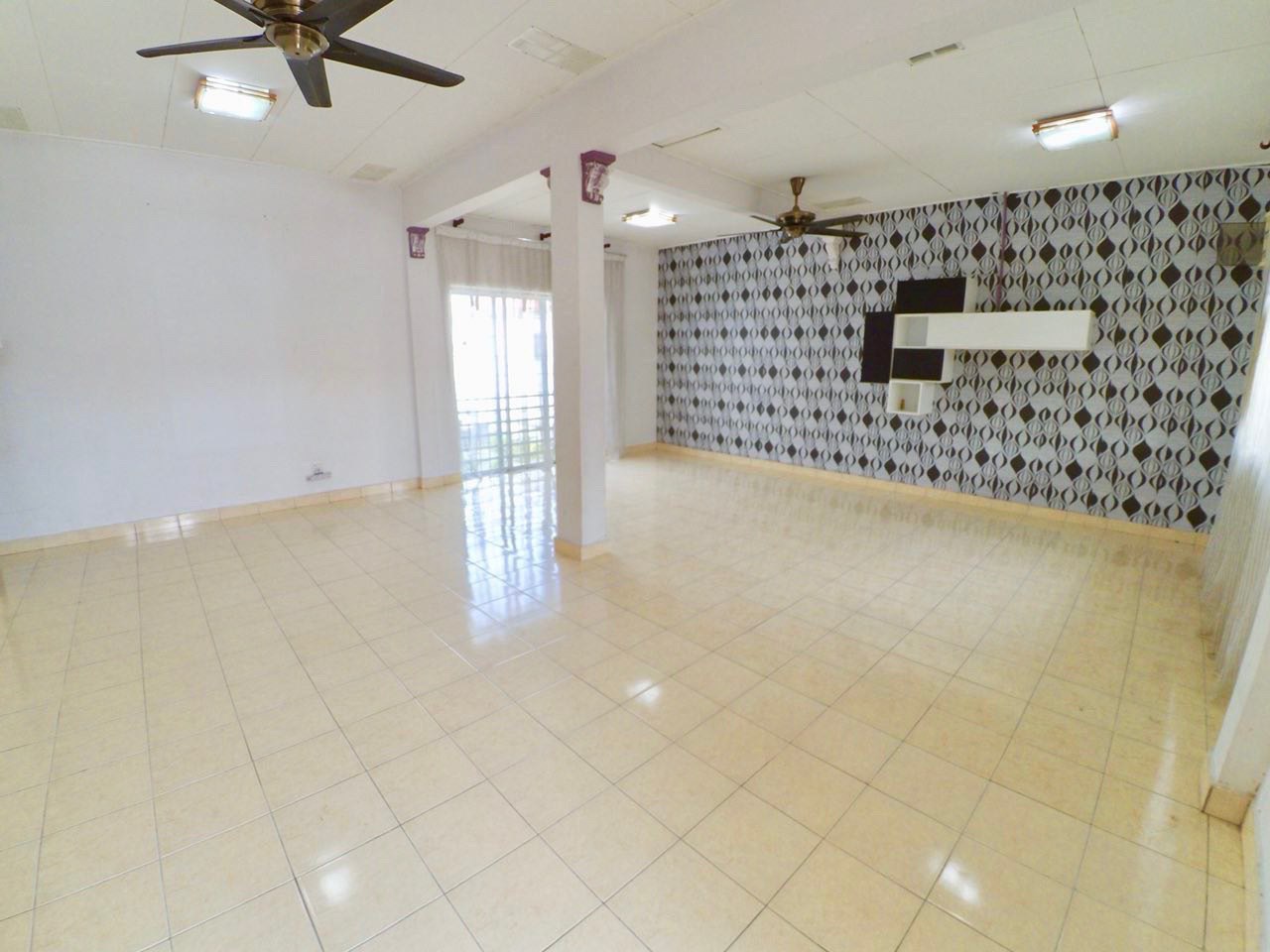 ENDLOT RENOVATED 1Sty House Bandar Bukit Raja - photo 8