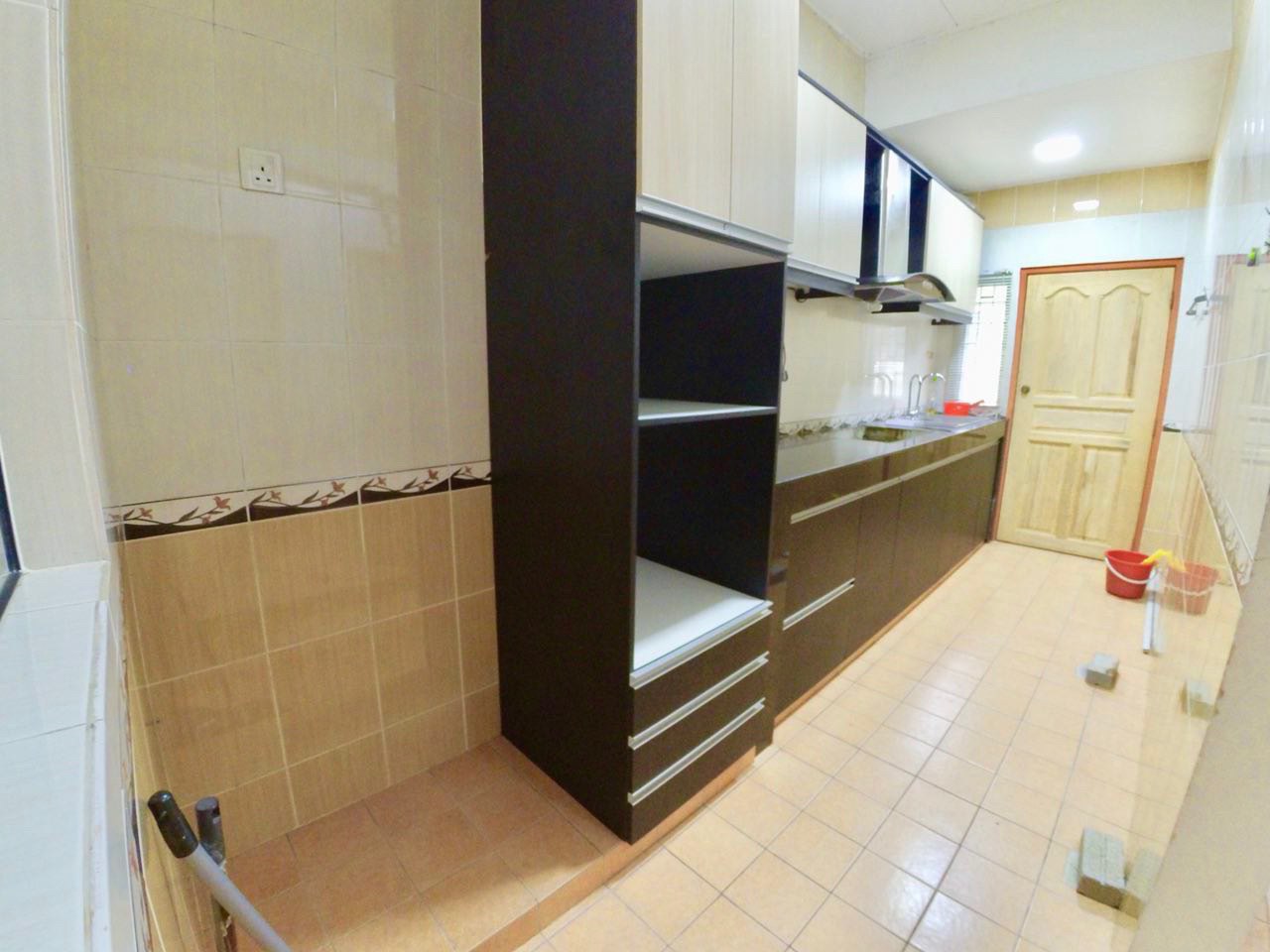 ENDLOT RENOVATED 1Sty House Bandar Bukit Raja - photo 12