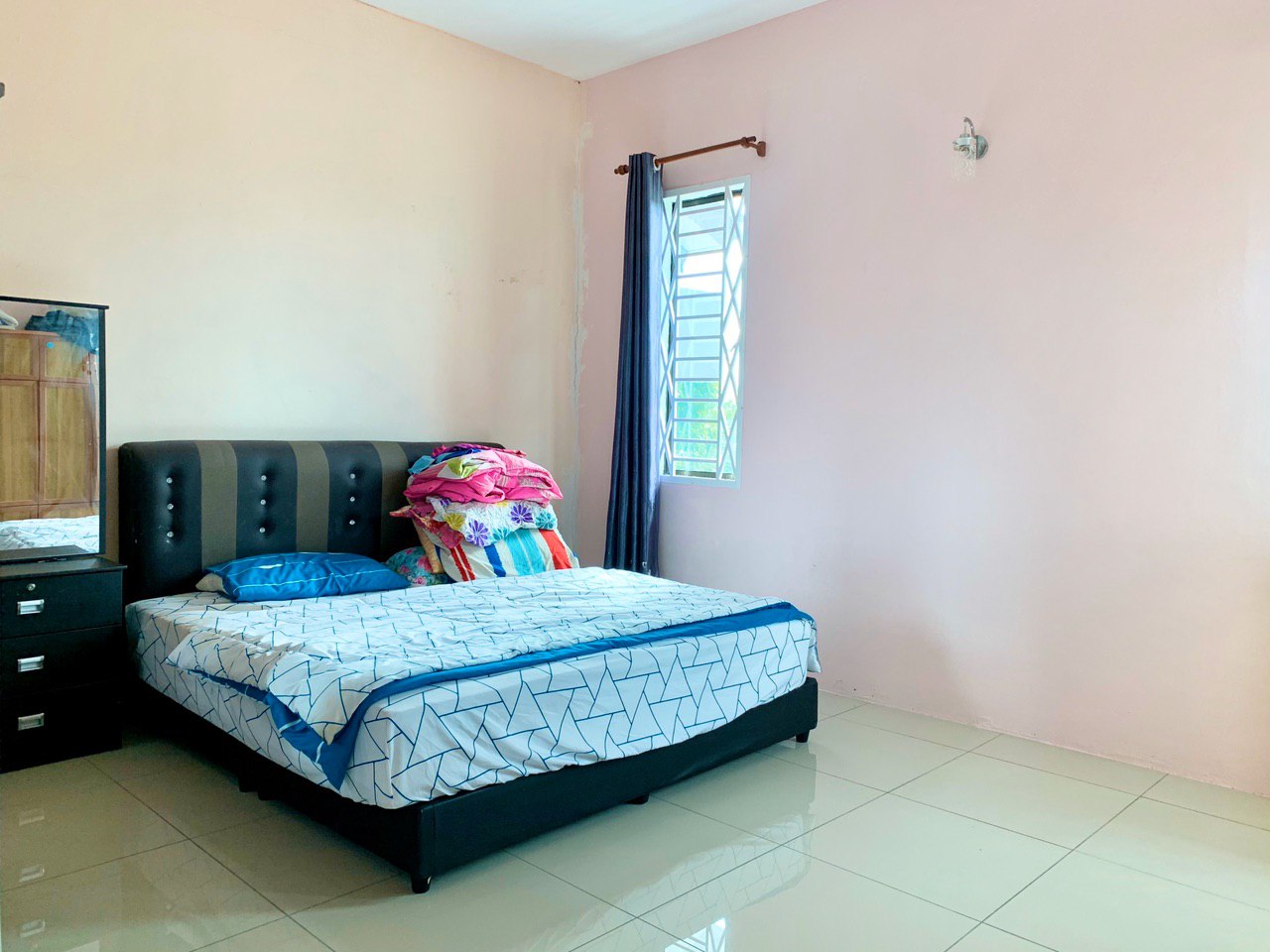 CONER LOT TripleStorey House Pool Villa Seksyen30 - photo 10