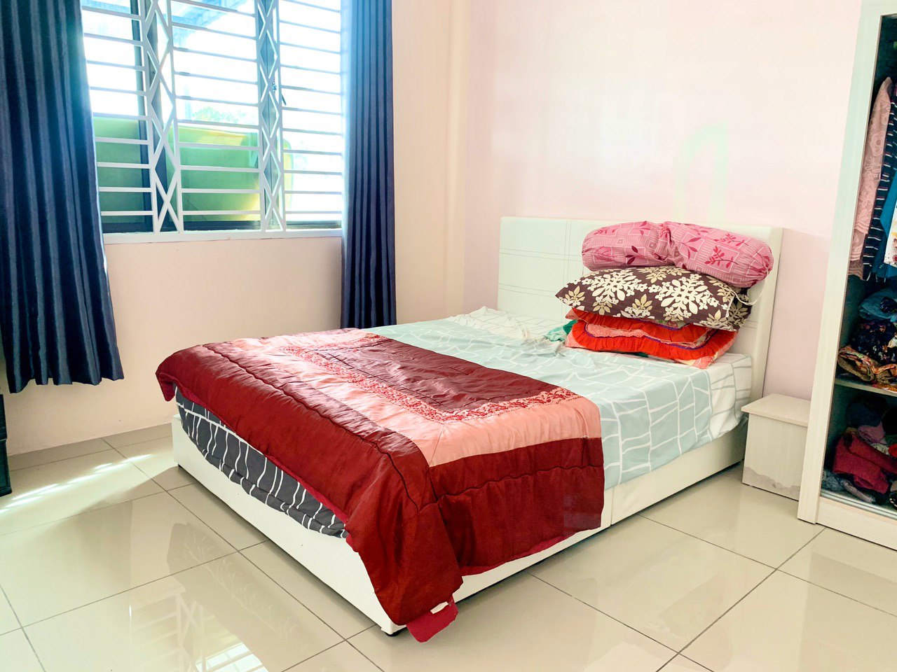 CONER LOT TripleStorey House Pool Villa Seksyen30 - photo 13
