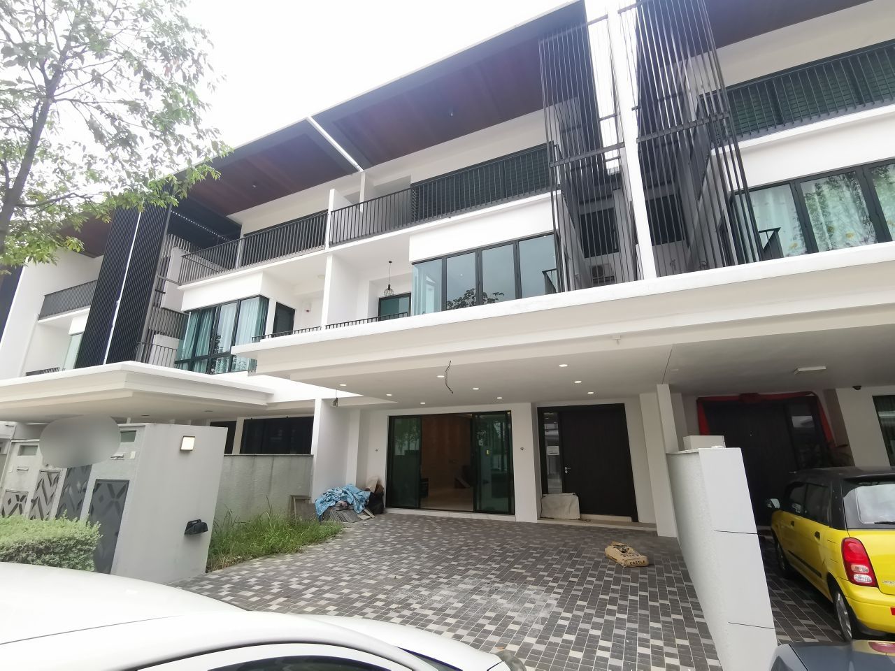 3 Storey Duta Villa  Setia Alam - photo 3