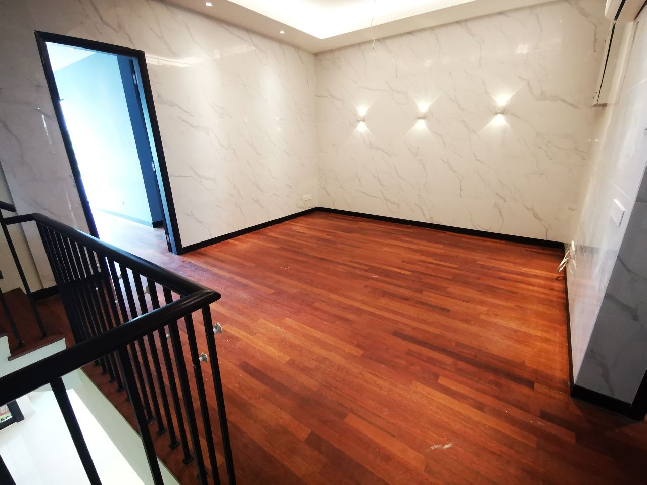 3 Storey Duta Villa  Setia Alam - photo 13