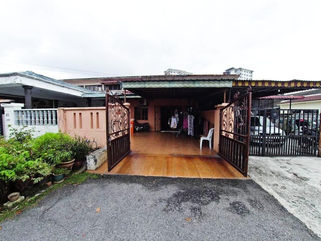 1 Storey House Taman Petaling Indah - photo 1