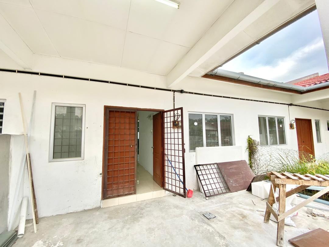 Single Storey jalan kiyai sujak Taman Sri Wangi - photo 6