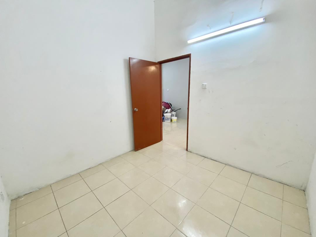 Single Storey jalan kiyai sujak Taman Sri Wangi - photo 10