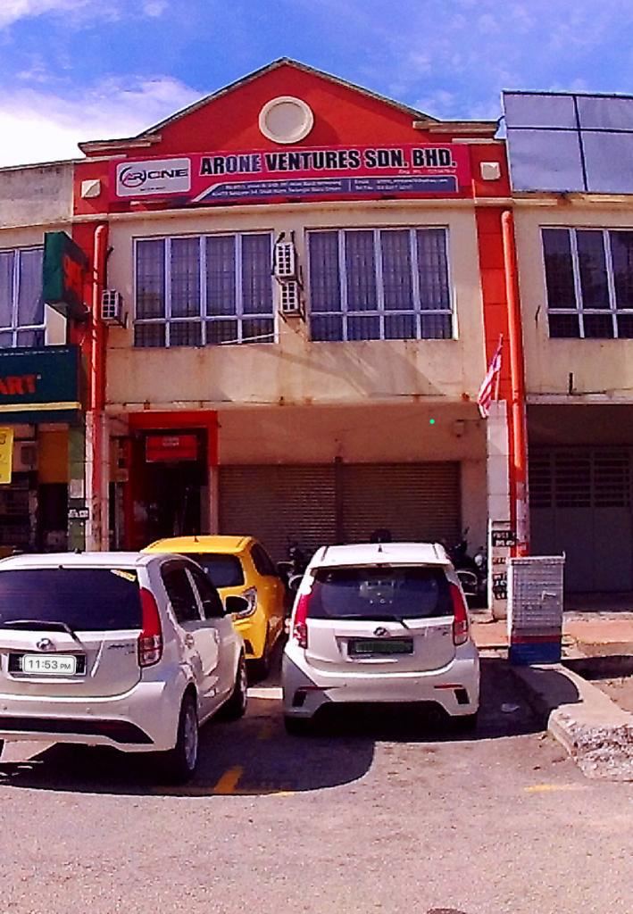 Shoplot Facing Main Road Jalan Bukit Kemuning