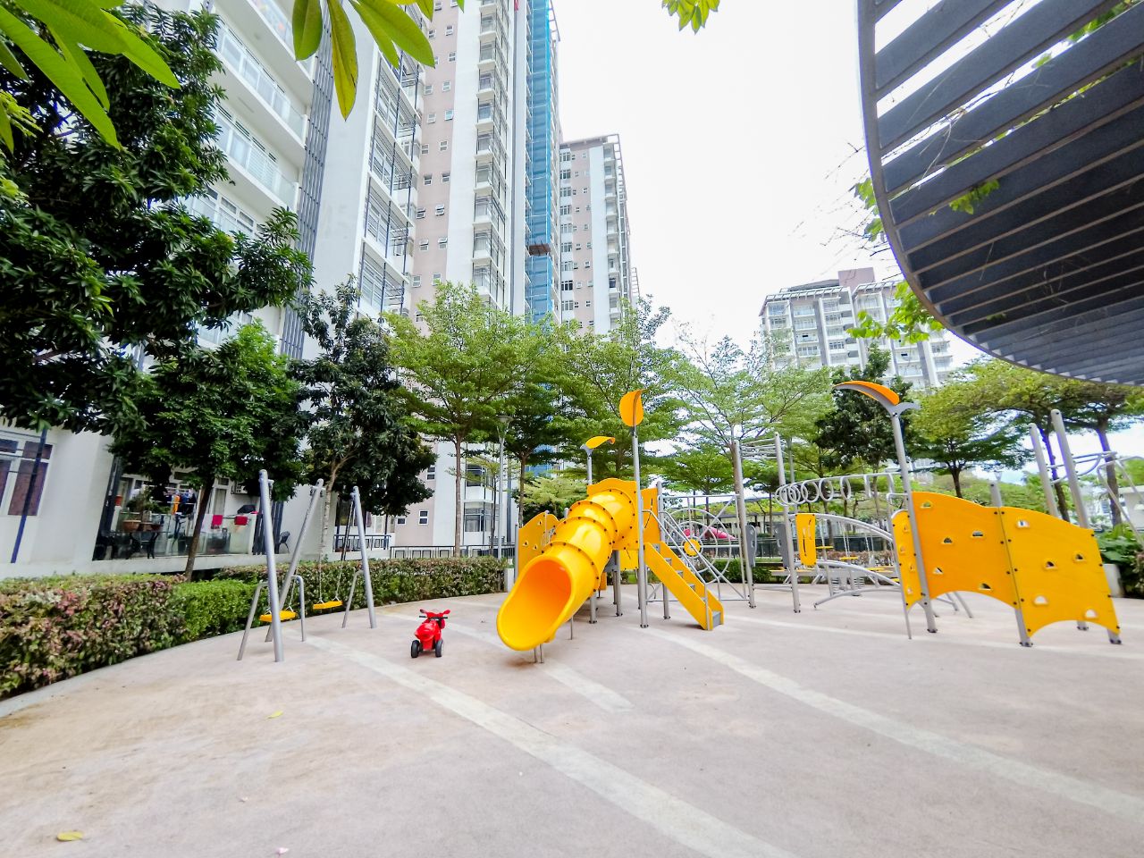 Dwiputra Residence Condominium, Presint 15 - photo 5
