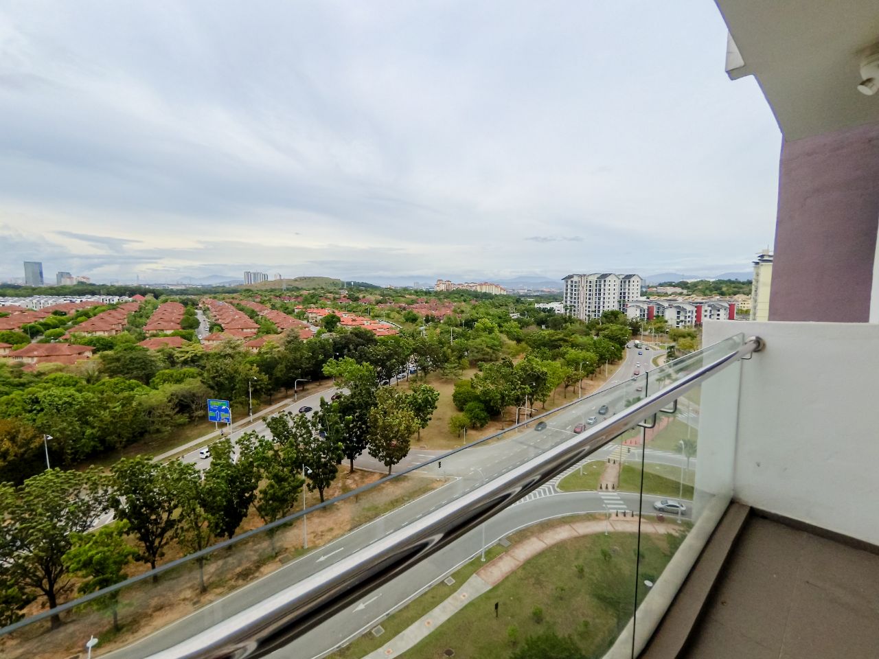 Dwiputra Residence Condominium, Presint 15 - photo 6