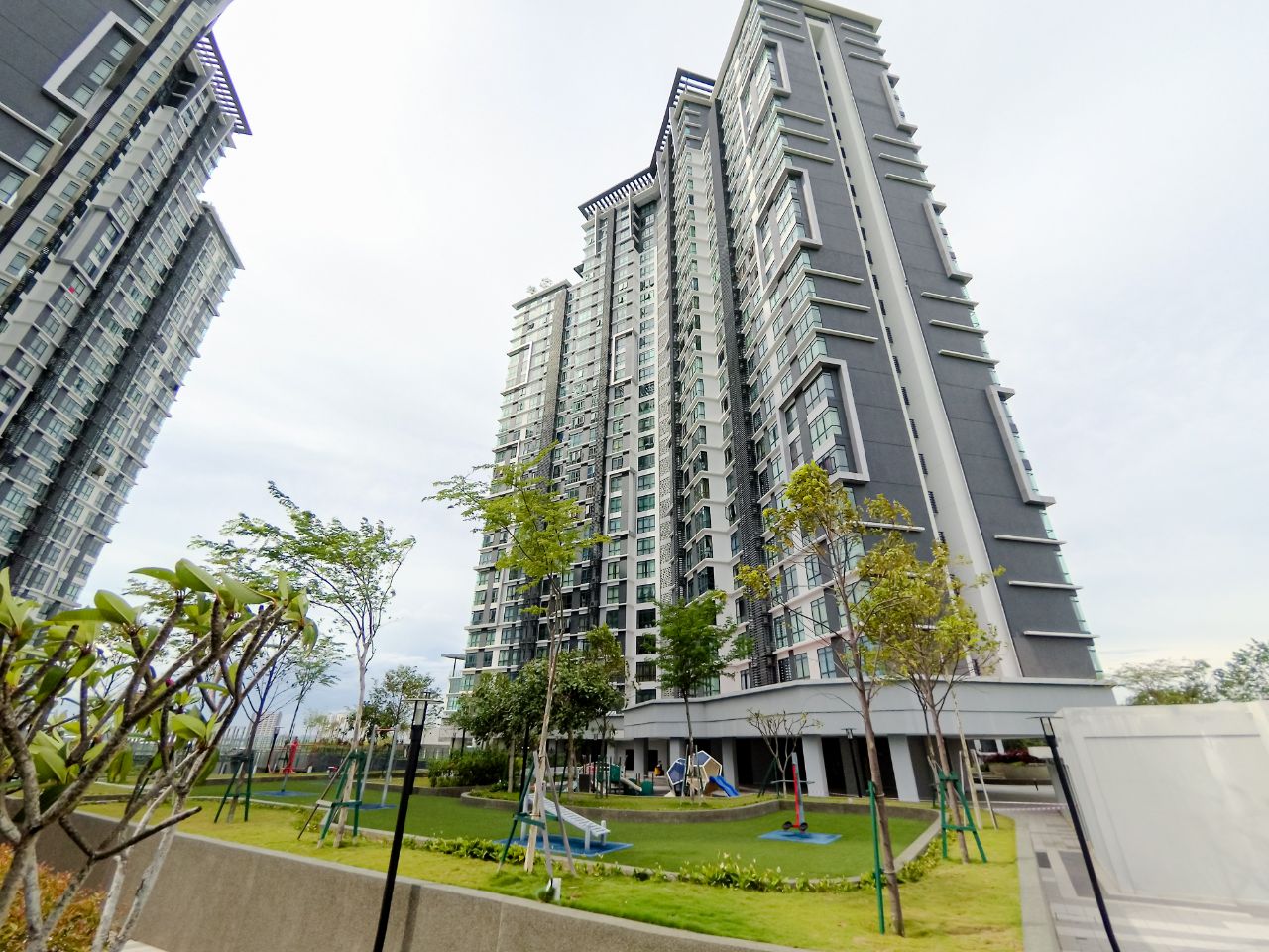 KENWINGSTON SQUARE, CYBERJAYA