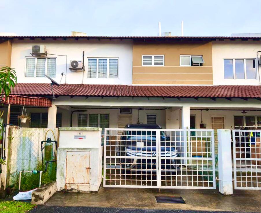 DOUBLE STOREY HOUSE SAUJANA PUTRA SP8