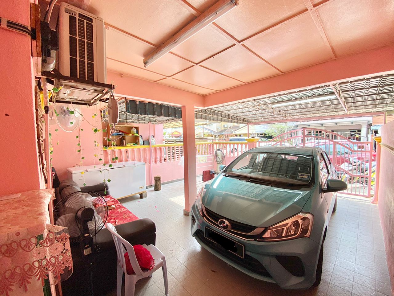 DOUBLE STY  HOUSE  TAMAN MASTIARA BATU 5 JALAN IPO - photo 2