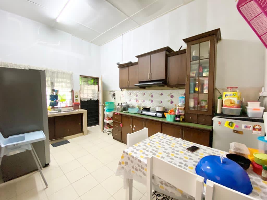 Single Sty House TMN DESA KENCANA Jalan Belimbing - photo 6
