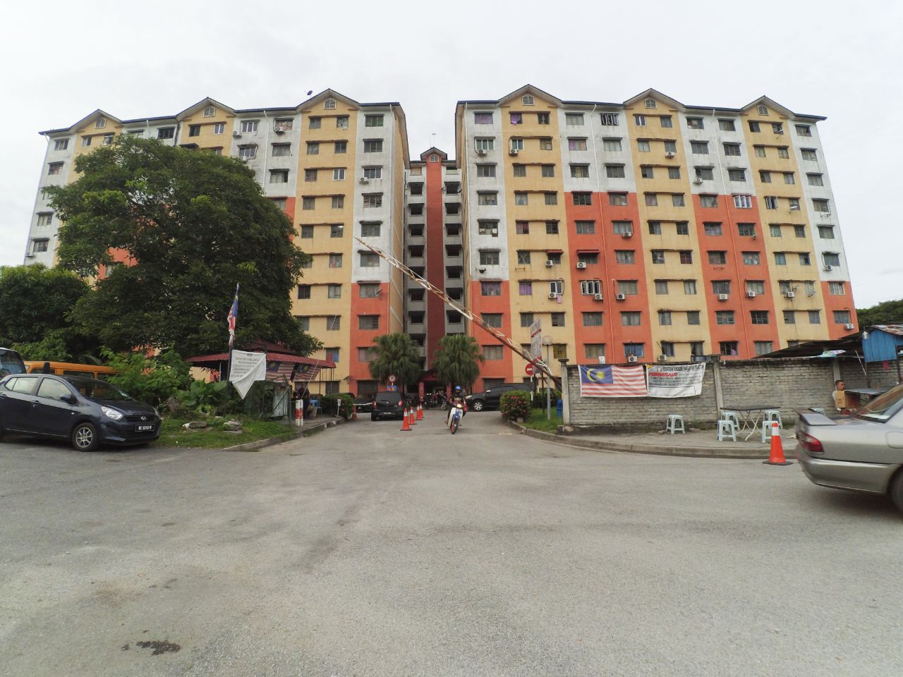 PANGSAPURI SRI MUTIARA, PUTRA HEIGHTS