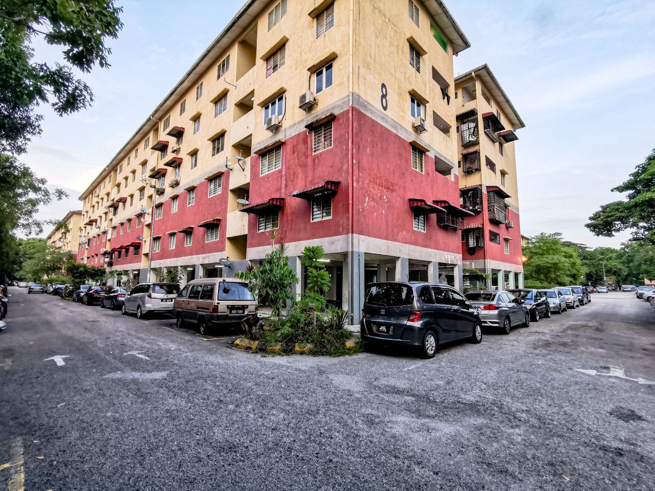 LEVEL 4 APARTMENT PKNS SEKSYEN 7 SHAH ALAM
