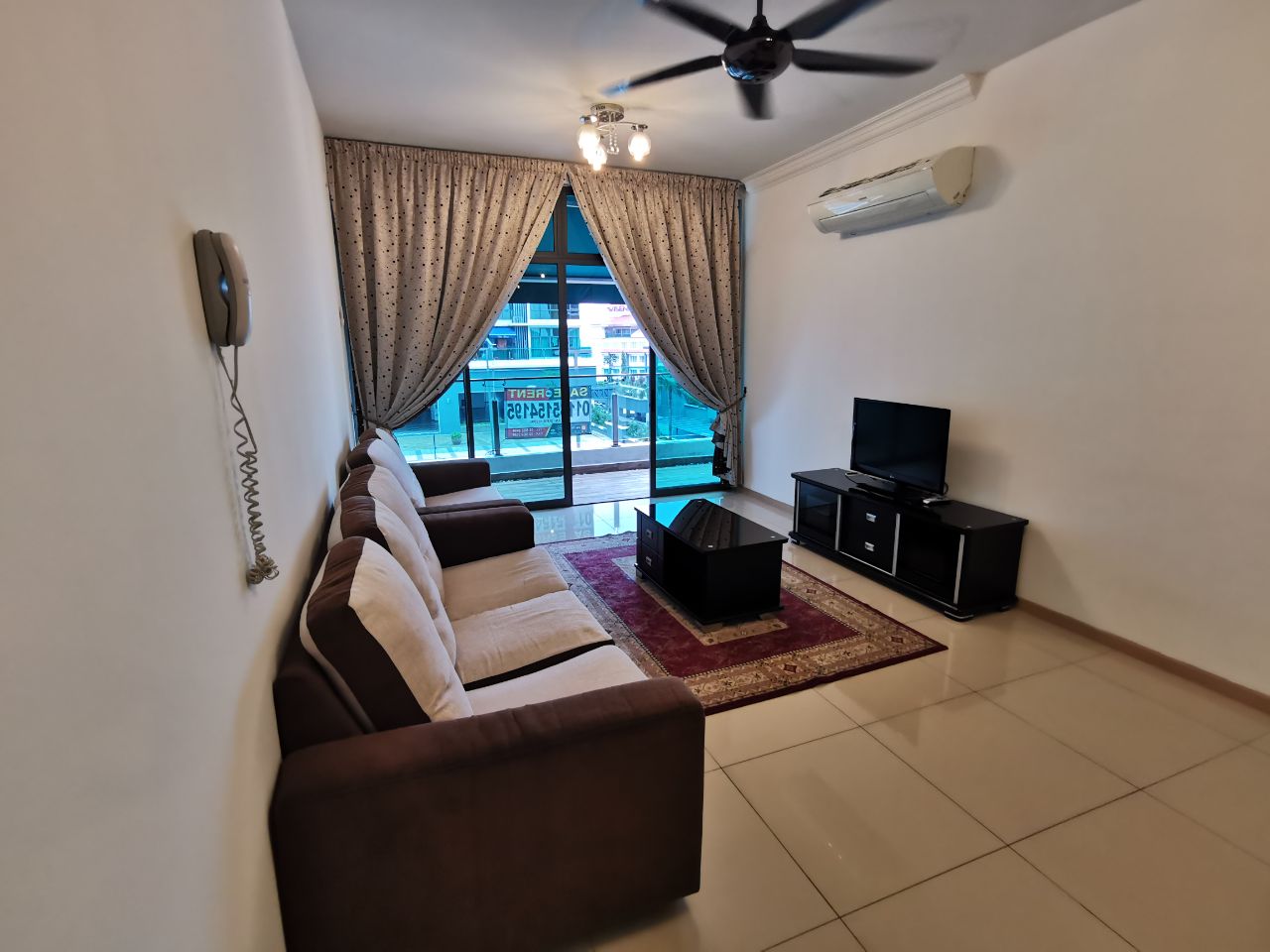 END LOT WITH BALCONY Vista Alam Shah Alam - photo 2
