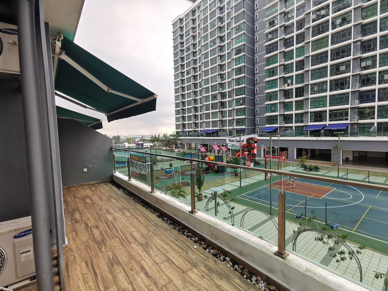 END LOT WITH BALCONY Vista Alam Shah Alam - photo 12
