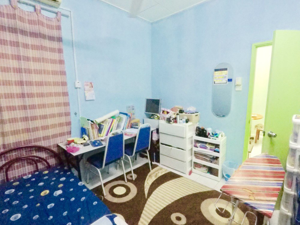 1 Sty House Tmn Lestari Putra Seksyen 6 Bdr Putra - photo 11