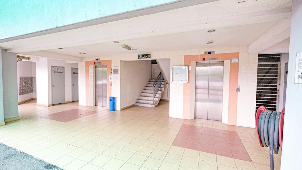 Mutiara Anggerik Service Apartment Seksyen 15 - photo 2