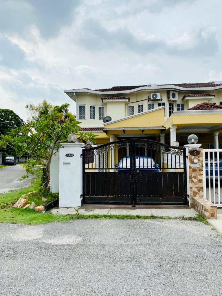 Double Storey Corner Teluk Pulai Klang