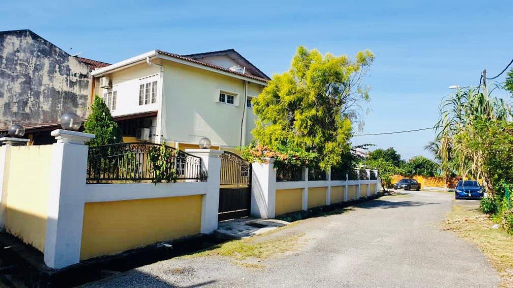 Double Storey Corner Teluk Pulai Klang - photo 3
