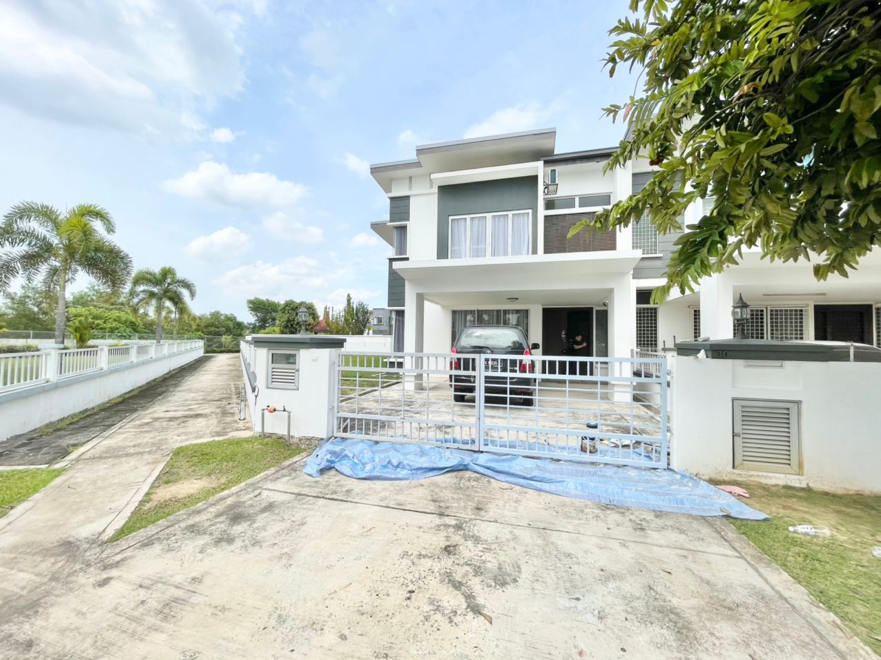 Superlink CORNER LOT Alam Impian TYPE VIOLA