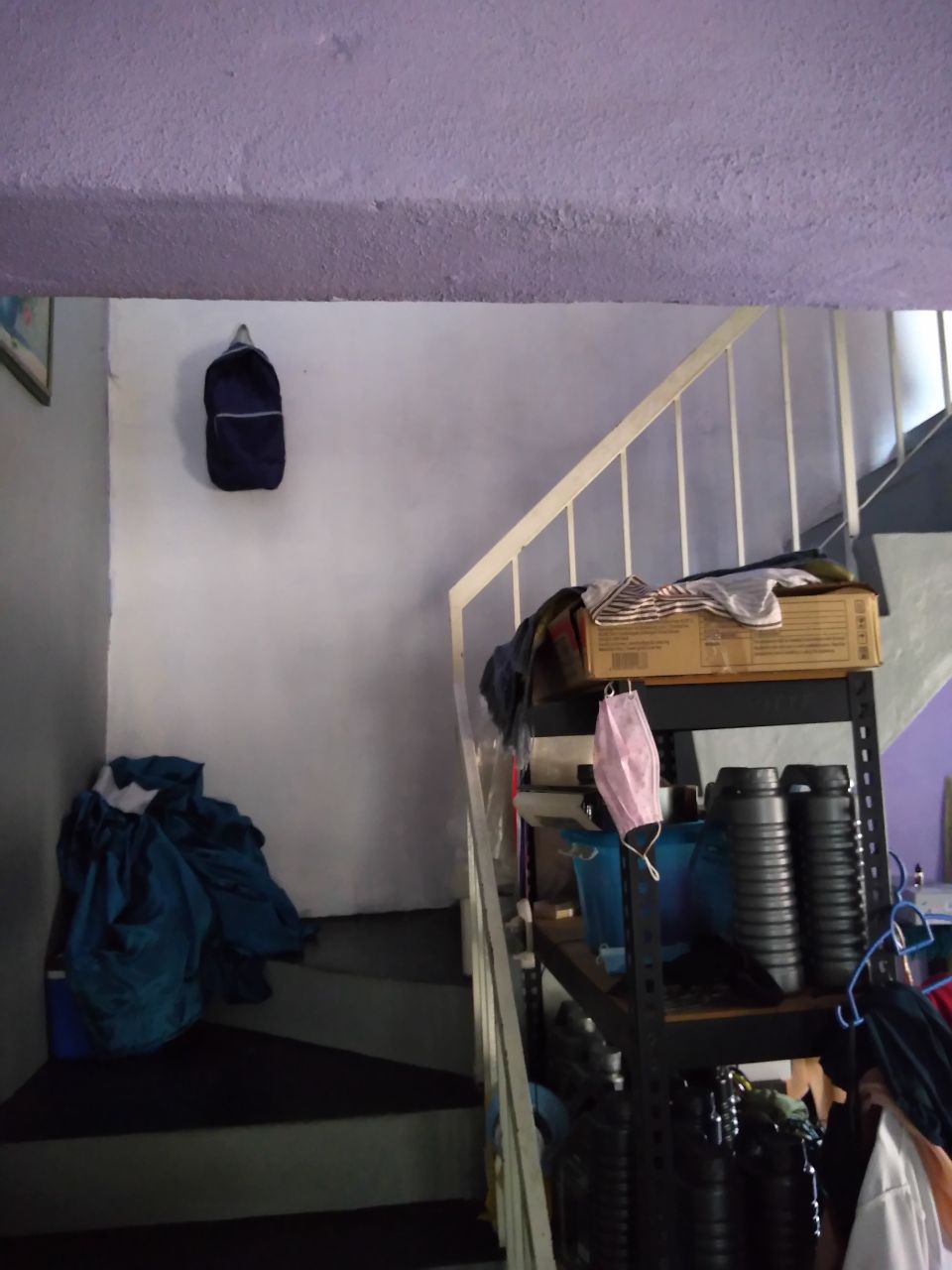 End Lot 3 Storey  House Sek 25 - photo 8
