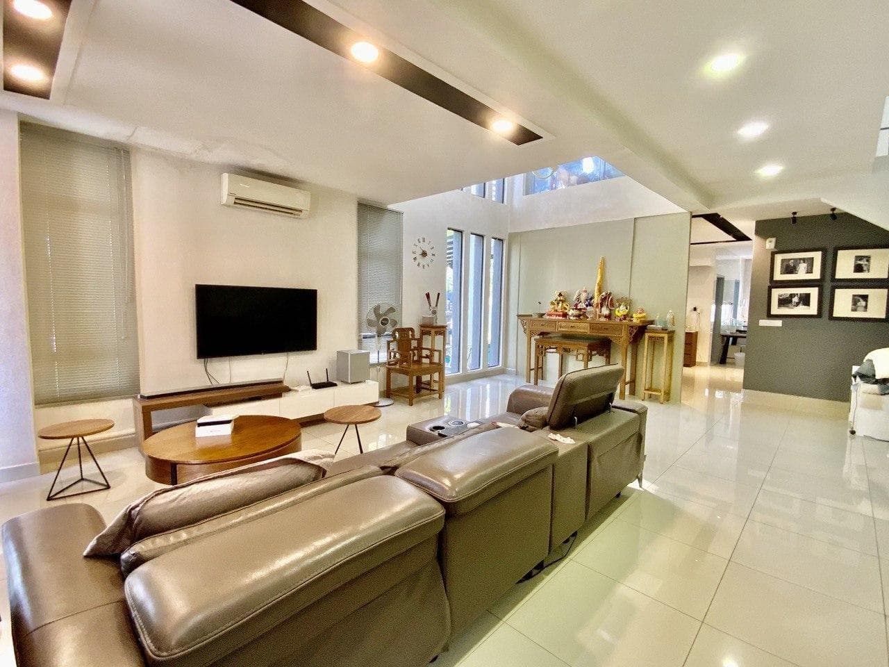 CORNER LOT DOUBLE STOREY HOUSE LAKESIDE RESIDENCES - photo 2