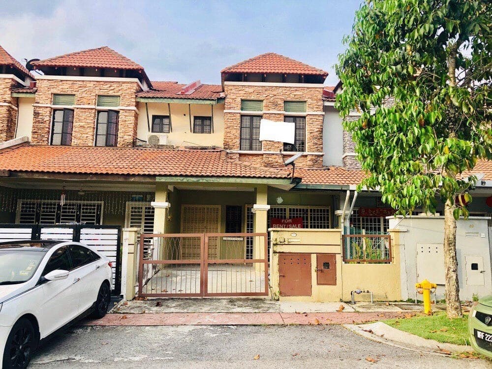 2 STOREY HOUSE  BANDAR NUSAPUTRA